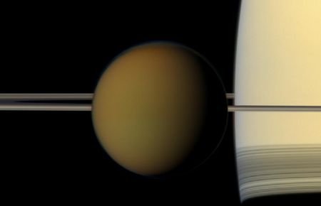 Cel mai mare satelit al lui Saturn ar putea adăposti un ocean subteran