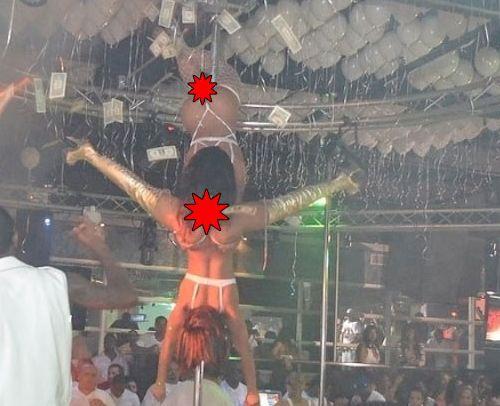 Poziţia care sfidează gravitaţia. Îţi va lua ceva timp să o înţelegi. Fetele câştigă într-un an, cât câştigi tu într-o viaţă 154424