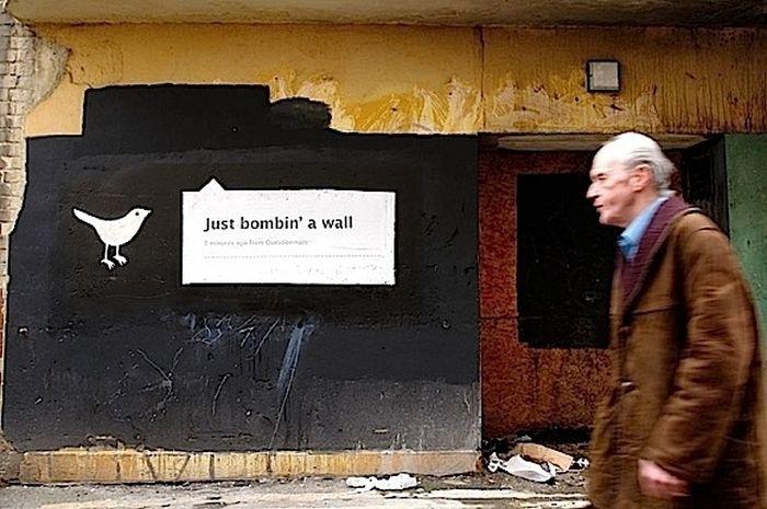 Mesajul postat pe o clădire care a atras milioane de priviri. Pe Facebook a primit mii de Like-uri  154837