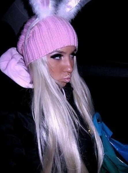 Buzele la înaintare! Originea boticurilor de răţuşcă, un sindrom al bolilor mintale 155327