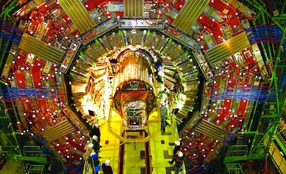 &quot;Este o zi monumentală pentru ştiinţă!&quot; Savanţii CERN sunt 99% siguri că au descoperit particula lui Dumnezeu