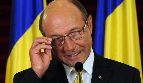 Când ar putea avea loc referendumul pentru demiterea preşedintelui Băsescu