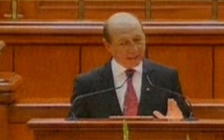 Băsescu: Răspunsurile USL la invitaţiile la dialog au fost de multe ori violente