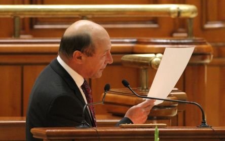 Curtea Constituţională a validat suspendarea lui Traian Băsescu din funcţie