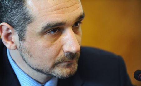 Sebastian Lăzăroiu, eliberat din funcţia de consilier prezidenţial