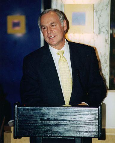 &quot;Valorile umane de bază nu sunt un lux, sunt o strategie de afaceri”. Povestea lui Peter Georgescu, unul dintre cei mai influenţi oameni din publicitate 156729