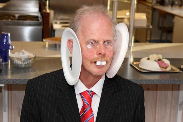 La nunta lor au coborât extratereştrii. Imaginile îi surprind în detaliu pe marţieni. Vezi foto 156204