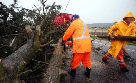 Ce şocuri primesc românii de la climă. După caniculă şi 40 de grade, a urmat urgia 156899