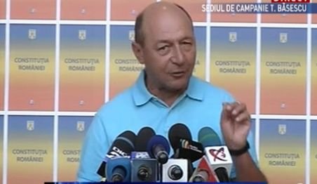 Preşedintele suspendat Băsescu: Fac un apel la români să participe la vot pe 29 iulie, indiferent care le este opţiunea