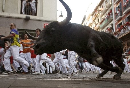 Pamplona. 38 de persoane au fost rănite în cadrul Festivalului tradiţional San Fermin