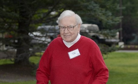 Warren Buffett: Cei care au cumpărat acţiuni Facebook pentru a le vinde a doua zi au avut o idee groaznică
