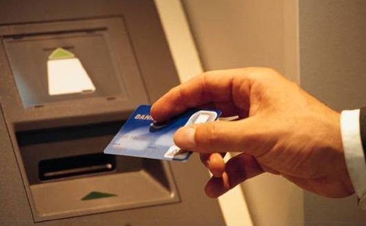 Mii de bancomate riscă să rămână fără bani. Protestele care ar putea afecta populaţia