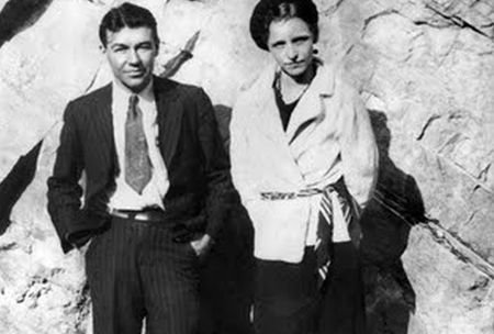 Pistoalele bandiţilor care au scris istorie, Bonnie şi Clyde, scoase la licitaţie în SUA
