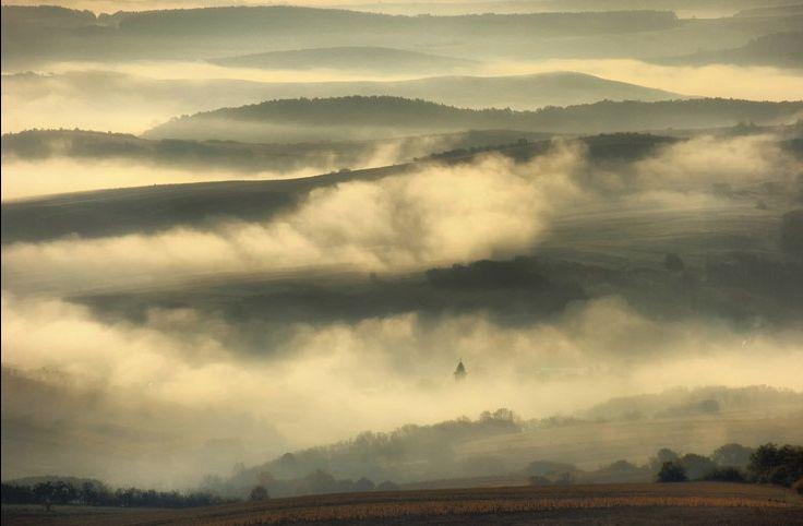 Locul mistic din România, care pare desprins dintr-o altă lume. Povestea dedicării şi talentului, în imagini 157858