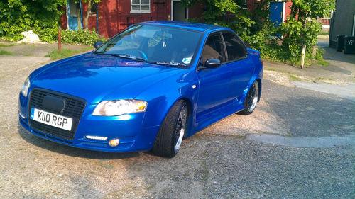 Nici cei mai experimentaţi şoferi n-au putut spune ce maşină au în faţă. Detaliul care i-a şocat pe toţi când l-au văzut 158100