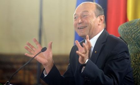 Băsescu: Voi fi printre cei care merg la vot duminică