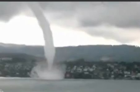 Imagini spectaculoase! Tornadă de apă la Zurich, în Elveţia