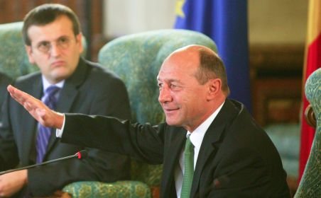 PDL contra PDL. Preda: Nu credeam că în 2012 mă voi simţi obligat să nu votez pentru Băsescu