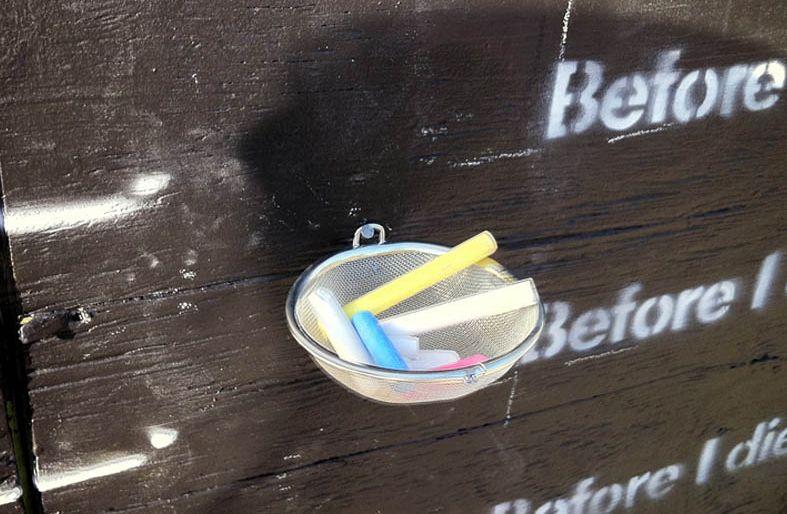 &quot;Înainte să mor, vreau să...&quot; Povestea peretelui care a adunat speranţele oamenilor 159395