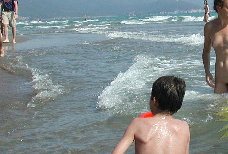 Dacă te uiţi cu atenţie, o să îţi dai seama de ce această fotografie ar putea deveni istorie. Fenomenul ar putea fi interzis 159550