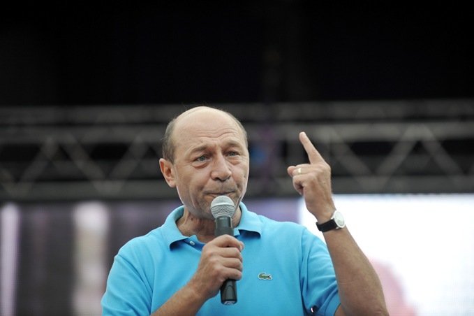 Declaraţii incriminatoare din partea lui Traian Băsescu. Şi totuşi, pentru cine era destinată Vila Dante?