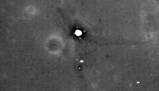 Imaginile care spulberă zeci de ani de speculaţii. Fotografiile publicate de NASA demonstrează că omul a fost pe Lună 