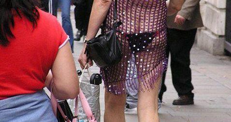 Dacă ai curaj să te uiţi la faţa ei, vei înţelege de ce lumea se oprea în loc atunci când trecea pe stradă 160174