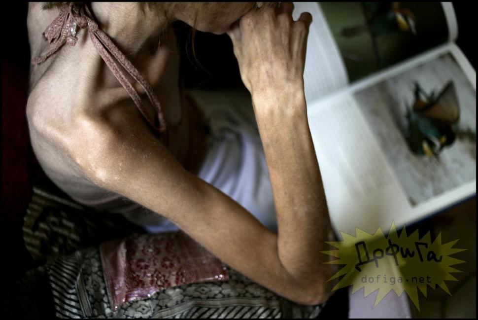 Imagini pe care nimeni nu le-a mai văzut. Tânăra care a murit pentru ca milioane de fete să trăiască 160161