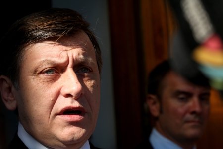 Antonescu: Tactica lui Băsescu este una de trişor. Eu nu mă port ca paiaţa lui Viktor Orban