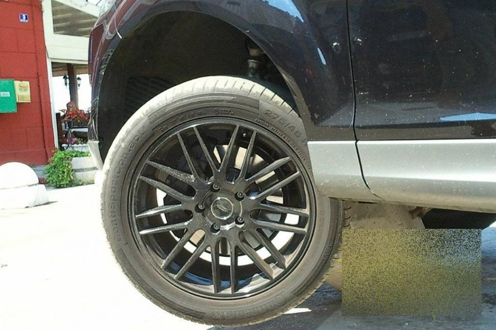 Are el Q7?! Are! Ce-a păţit cocalarul când a vrut să parcheze. Se va zgâria pe ochi când va vedea factura de la service 160838