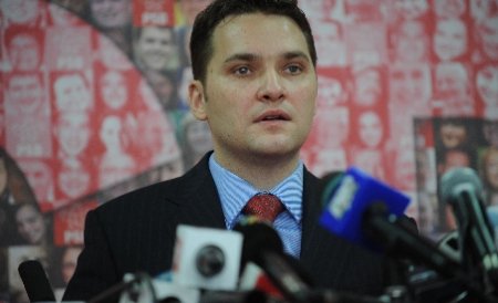 Şova: Guvernele Boc şi Ungureanu au avut obligaţia de a organiza listele electorale