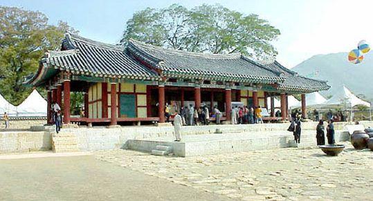 Oamenii pentru care timpul s-a oprit în anul 1.400. Reportaj impresionant despre locul pe care oricine trebuie să-l vadă măcar o dată în viaţă 161566