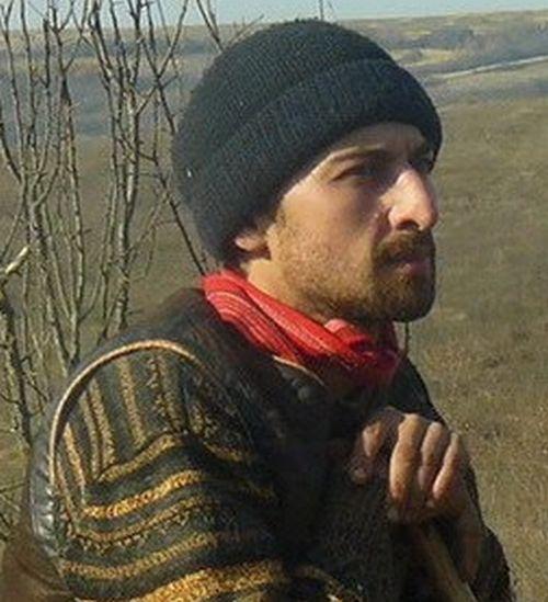 Un român fericit. Omul care a ales calea mai puţin bătătorită. El este ciobanul care a urmat trei facultăţi 161846