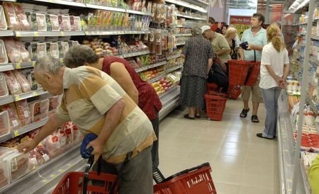 Reducerea TVA la alimente va duce la scăderea preţurilor la raft