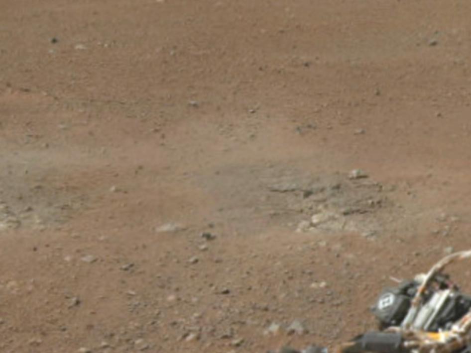 NASA a publicat prima imagine panoramică realizată de Curiosity. Vezi GALERIA FOTO 162502