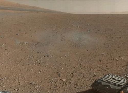 NASA a publicat prima imagine panoramică realizată de Curiosity. Vezi GALERIA FOTO