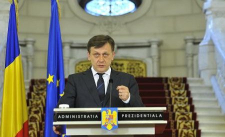 Preşedintele interimar Crin Antonescu şi-a numit purtător de cuvânt