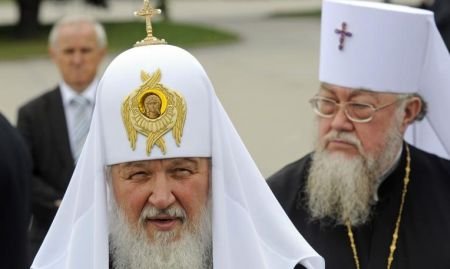 Pussy Riot i-ar putea strica planurile lui Kirill. Vizita istorică a patriarhului rus în Polonia ar putea fi compromisă