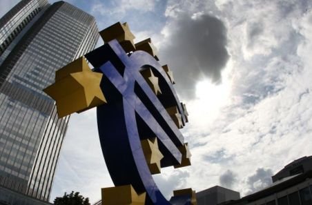 UE vrea să prevină dominaţia BCE asupra Autorităţii Bancare Europene