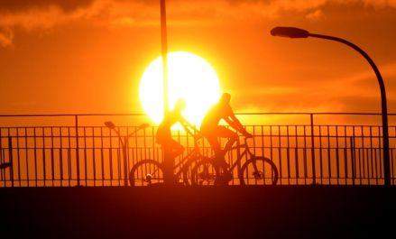 Europa nu mai poate să respire. Temperaturile au atins valori record. Incendiile fac ravagii în Spania şi Grecia 163901