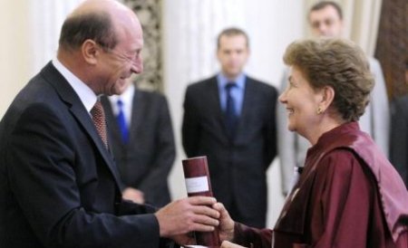 Aspazia a fost arma ascunsă a lui Băsescu încă din luna iunie. Vezi ce a făcut pentru el atunci