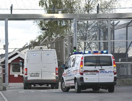 Norvegia. Şapte români au fost răniţi într-un accident rutier