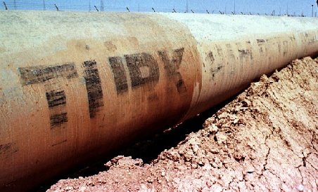 Explozie la un oleoduct între Irak şi Turcia. Furnizarea de petrol a fost întreruptă