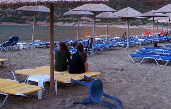 Ce se petrece în faţa acestor turiste este şocant. Iar reacţia lor a stârnit revolta a sute de mii de oameni 165129