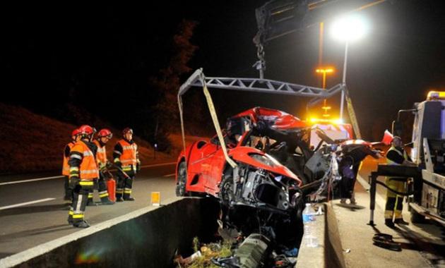 Nu credeai că se poate întâmpla asta cu o maşină! Accidentul HORROR care i-a îngrozit pe poliţişti 165945