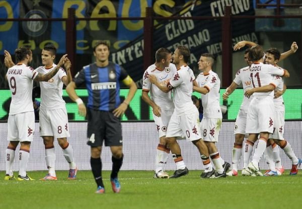 Serie A: AS Roma obţine o victorie spectaculoasă la Milano, 3-1 cu Inter