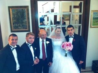 FOTO cu cele mai importante momente ale nunţii care a uimit România. Elena Băsescu a postat zeci de imagini pe Twitter