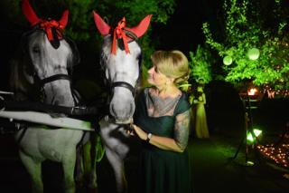 FOTO cu cele mai importante momente ale nunţii care a uimit România. Elena Băsescu a postat zeci de imagini pe Twitter 166139