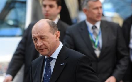 Prima apariţie publică a lui Băsescu la Palatul Cotroceni, după reluarea mandatului. Ce program are preşedintele