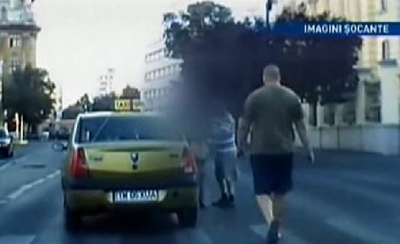 Şoferul justiţiar din Timişoara. A bătut un taximetrist care a lovit o femeie pe trecerea de pietoni